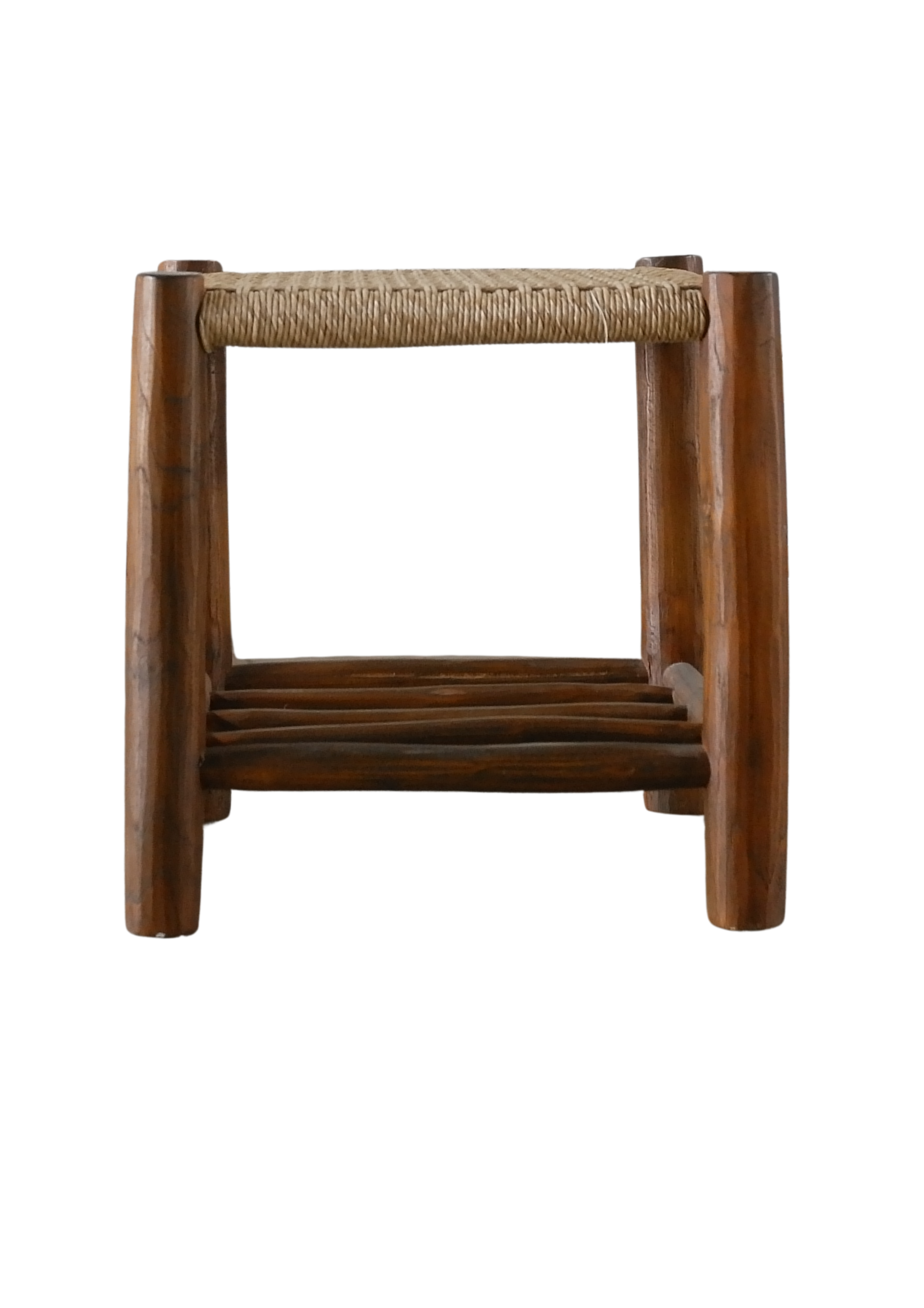 MINIMALIST CUBE TABLE